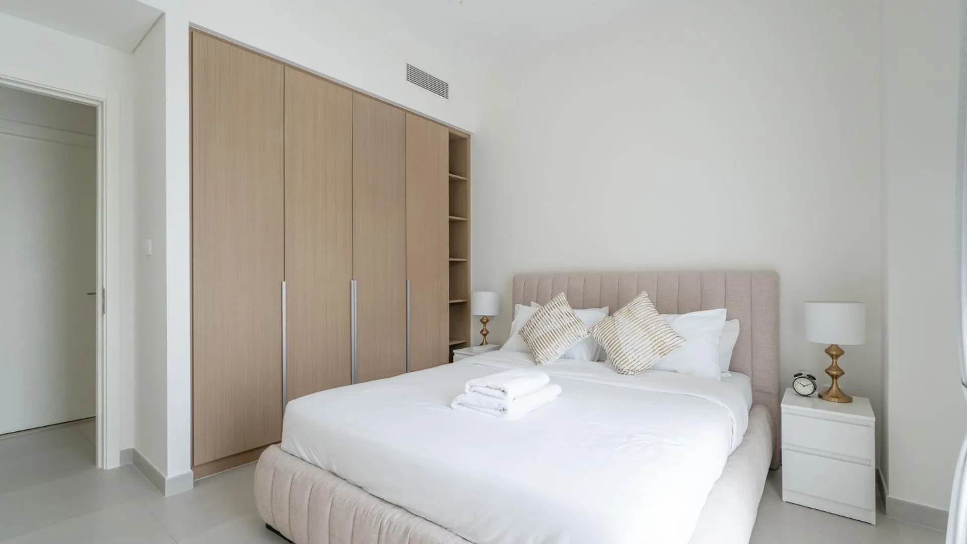 Apartment Alh Vacay 1 Bedroom In Surf At Creek Beach Dubai United Arab Emirates