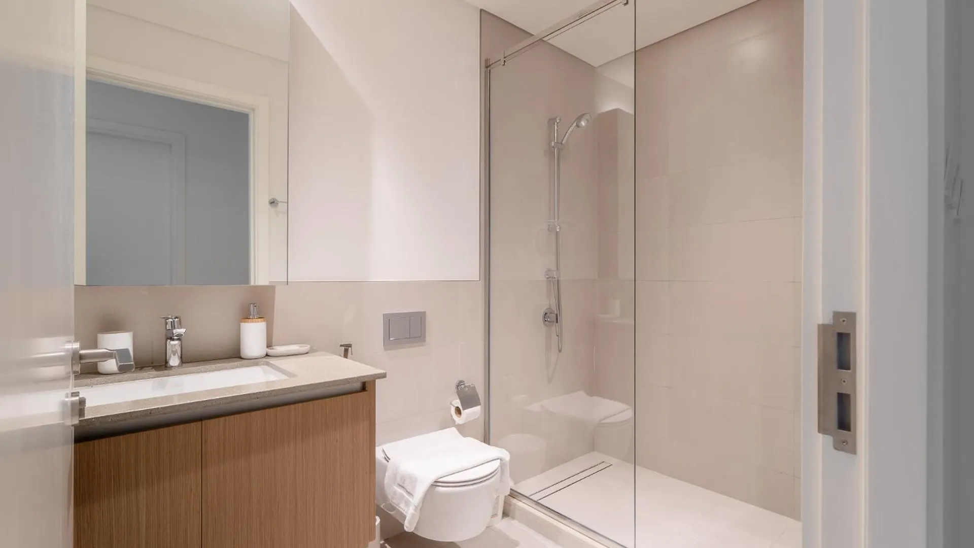 Alh Vacay 1 Bedroom In Surf At Creek Beach Dubai